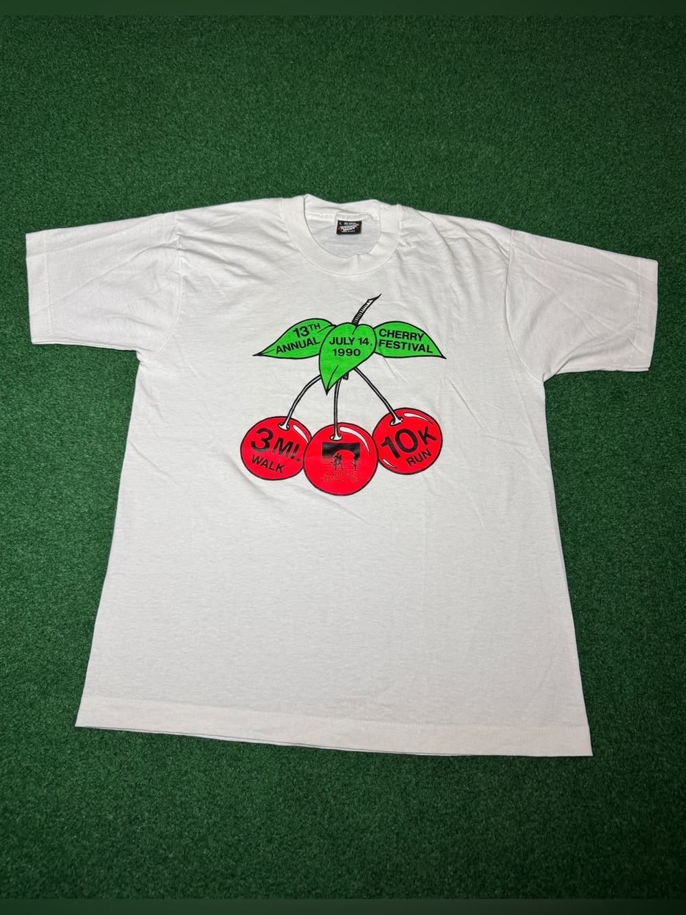 Cherry Fest Vintage T Shirt M/L 90s North East Runners Club 10k Erie Pa